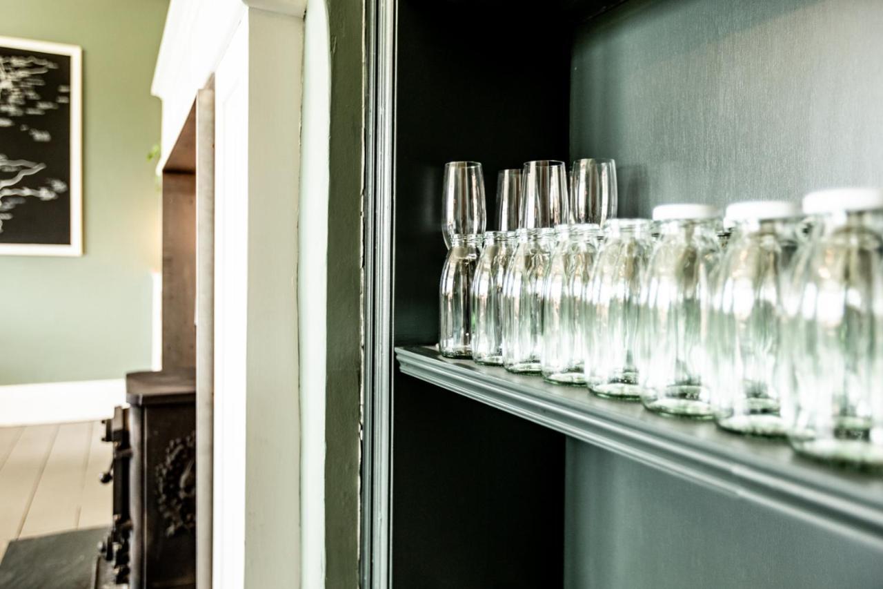 The Old Vicarage Bed & Breakfast Moylgrove Eksteriør bilde