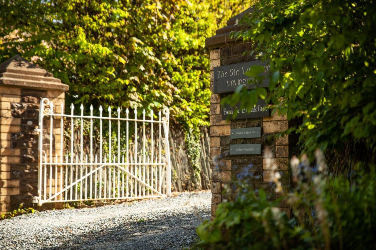 The Old Vicarage Bed & Breakfast Moylgrove Eksteriør bilde
